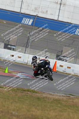 media/Nov-26-2022-Fastrack Riders (Sat) [[b001e85eef]]/Level 1/Session 3 Outside Turn 9/